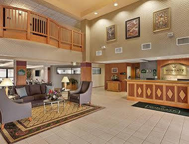 Wingate By Wyndham Pueblo Otel Dış mekan fotoğraf