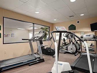 Wingate By Wyndham Pueblo Otel Dış mekan fotoğraf